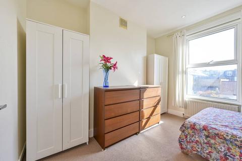 Hartfield Crescent, Wimbledon, London, SW19