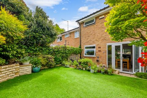 3 Middlefields, Croydon, CR0 9LF