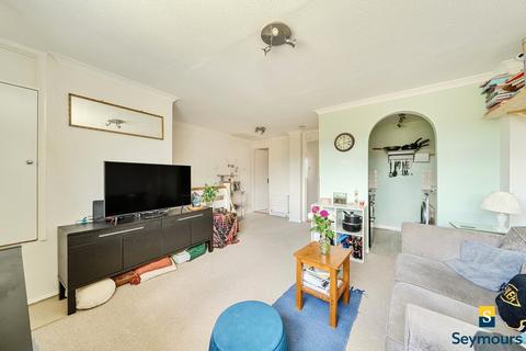 1 bedroom flat for sale, Grange Court, Guildford GU2