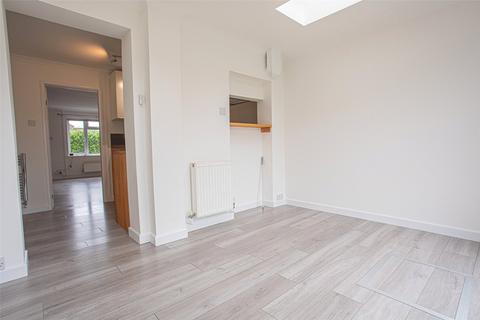 36 Barrymore Close, Langport, TA10 9TB