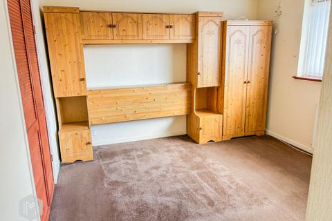 3 bedroom semi-detached house for sale, Stanworth Avenue, Bolton, Greater Manchester, BL2 6EW