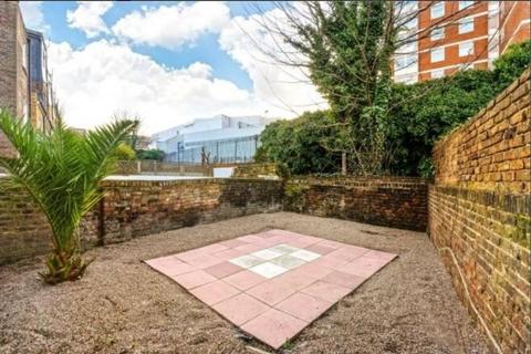 undefined, Richmond Way, Shepherds Bush, W12