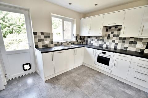 8 Broad Chalke Down, Winchester, SO22 4LR