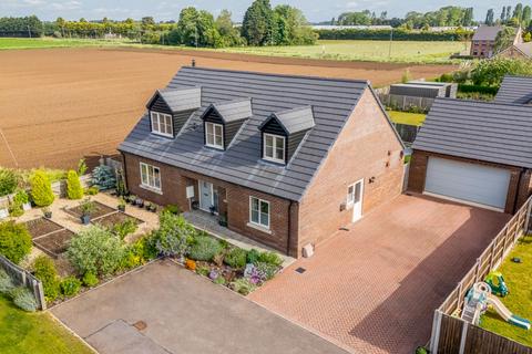 10 Cavell Way, Fleet, Spalding, PE12 8PN