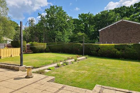 3 bedroom detached bungalow for sale, Winstone Crescent, North Baddesley, SO52 9LS