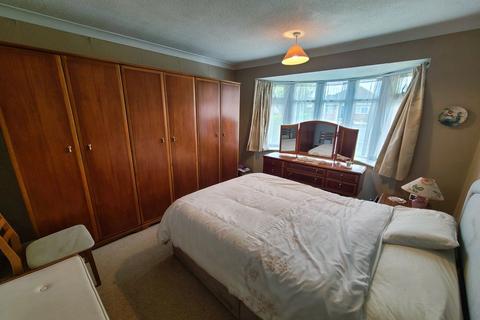 3 bedroom detached bungalow for sale, Winstone Crescent, North Baddesley, SO52 9LS
