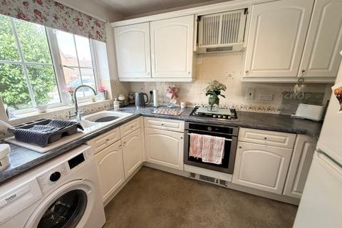 3 bedroom detached house for sale, Cottesbrooke Gardens, Northampton NN4