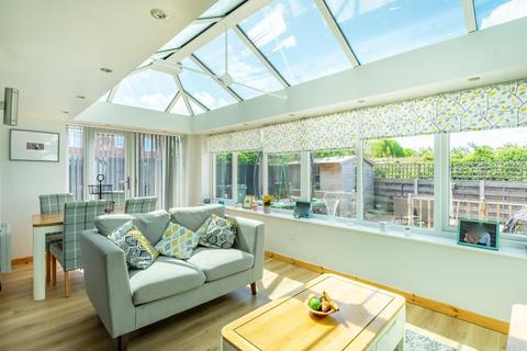 3 bedroom detached house for sale, Hardwicke Close, York