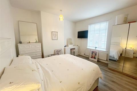 383 Oldham Road, Middleton, Manchester, M24 2DN