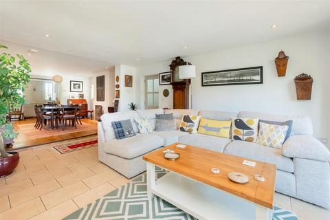 4 bedroom cottage for sale, Peacock Lane, Tysoe, Warwick