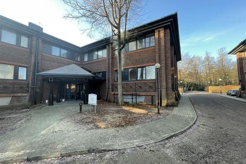 2 bed flat/apartment for rent in Pioneer House, Fleet GU51