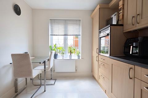 67 Caldecott Chase, Abingdon, OX14 5GZ
