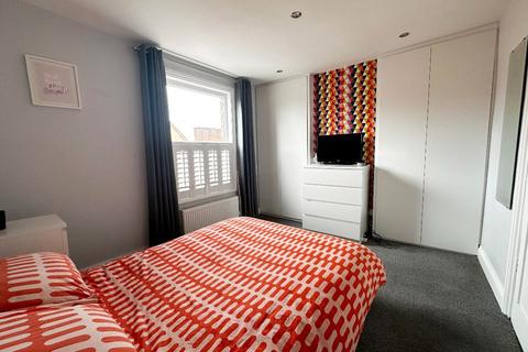 2 bedroom terraced house for sale, Cherry Street, Warwick