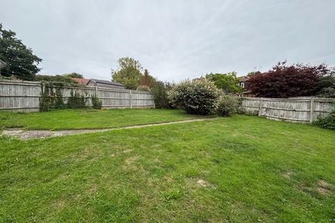 2 bedroom semi-detached house for sale, Church Green, Staplehurst, Kent