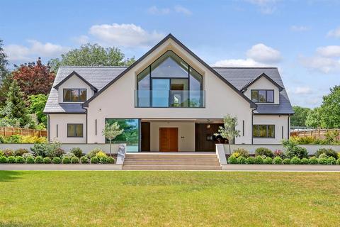 5 bedroom detached house for sale, Broomhills Chase, Little Burstead, Billericay