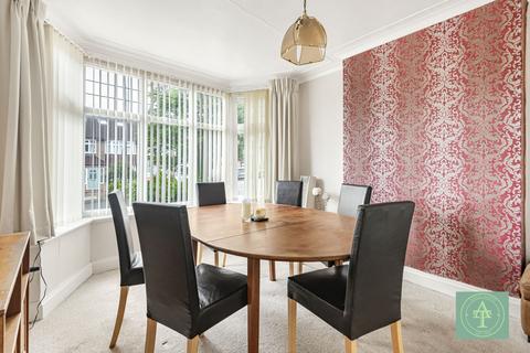 undefined, Fountains Crescent, Southgate, London, N14