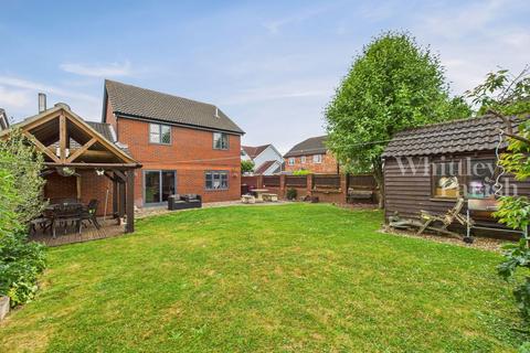undefined, Alexander Close, Long Stratton