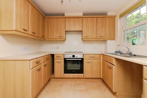 2 bedroom flat for sale, Merrifield Court, Welwyn Garden City, AL7