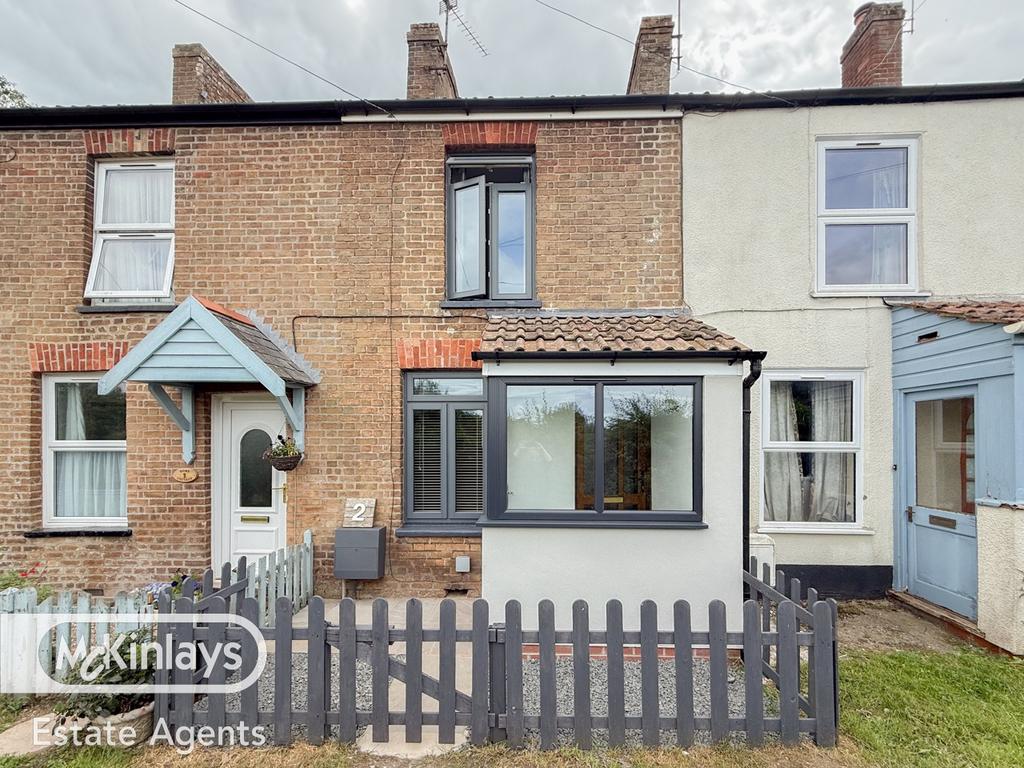 Beautifully Refurbished 2 bedroom Home in a Quiet
