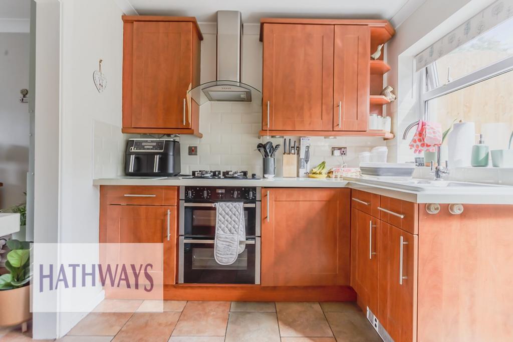 Fitted kitchen