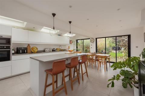 4 bedroom terraced house for sale, Cromwell Road, Whitstable