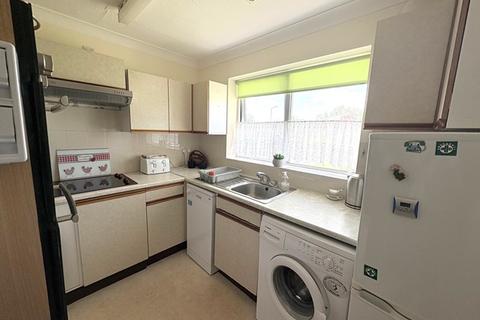 15 Azalea Close, Dunkeswell, Honiton, EX14 4XJ