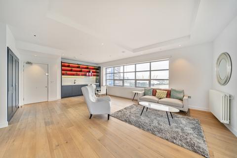 2 bedroom flat for sale, Hope Street London E14