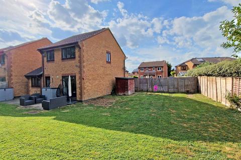 3 bedroom detached house for sale, Ravencroft, Bicester, Oxfordshire, OX26