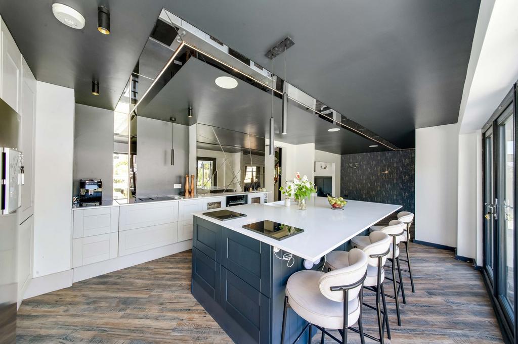 Open plan dining kitchen and family room