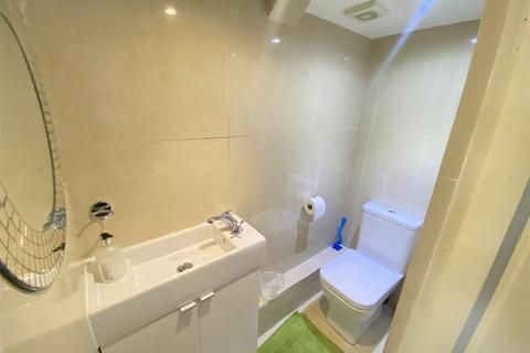 11 Merryhill Close, London, E4 7PT