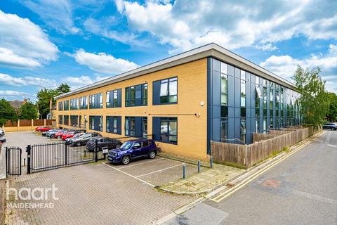1 bedroom apartment for sale, Clivemont Road, Maidenhead