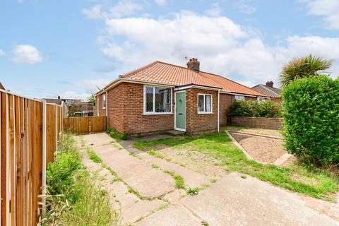 38 Meadow Way, Norwich, NR6 5NN