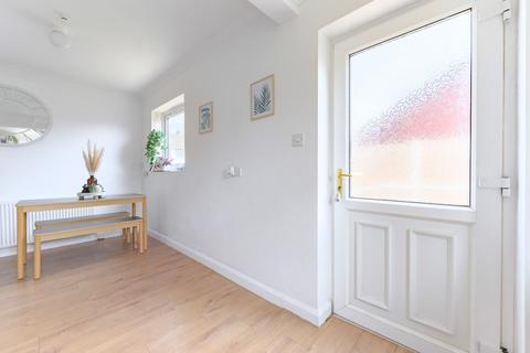38 Meadow Way, Norwich, NR6 5NN