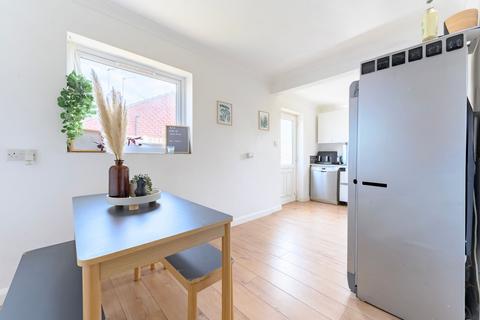 38 Meadow Way, Norwich, NR6 5NN