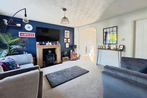 55 Blaen Ifor, Caerphilly, CF83 2NW
