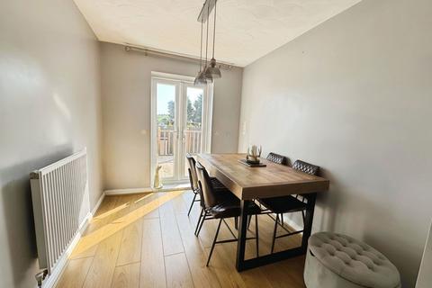 55 Blaen Ifor, Caerphilly, CF83 2NW