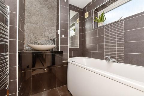 84 Olley Close, Wallington, SM6 9DJ