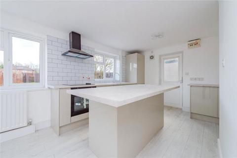 16 Third Avenue, Ketley Bank, Telford, TF2 0AW