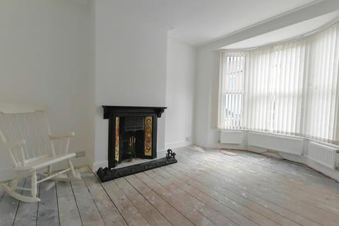 2 bedroom terraced house for sale, Frampton Road, Hythe, Kent
