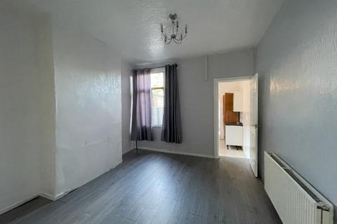 17 Cross Street, Oldbury, B68 8QX