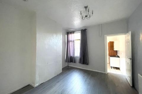 17 Cross Street, Oldbury, B68 8QX