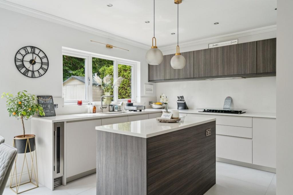 Kitchen/Dining/Reception 2