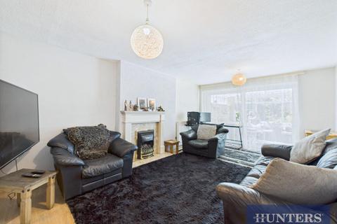 2 bedroom semi-detached bungalow for sale, Harewood Avenue, Bridlington
