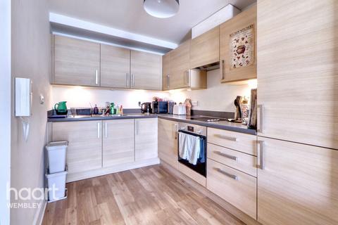 1 bedroom flat for sale, empire Way, London