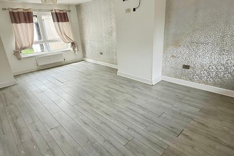 3 bedroom terraced house for sale, Bowhill Way, Thurnby Lodge, LE5
