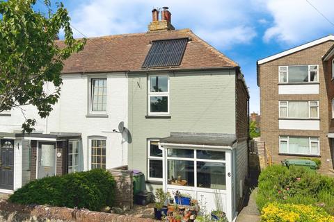 2 bedroom end of terrace house for sale, St. Leonards Road, Hythe