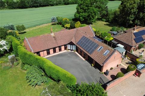 4 bedroom bungalow for sale, Loughborough Road, Hoton, Loughborough