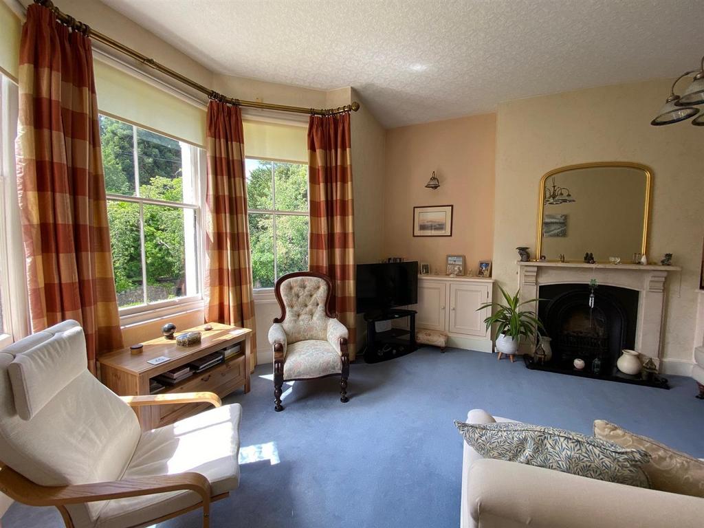 Sitting Room.jpg