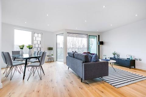 2 bedroom apartment to rent, Lambeth High Street, Palace View, London, SE1