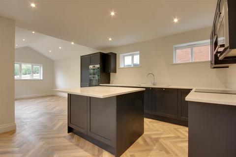 4 bedroom detached house for sale, Station Road, North Cave
